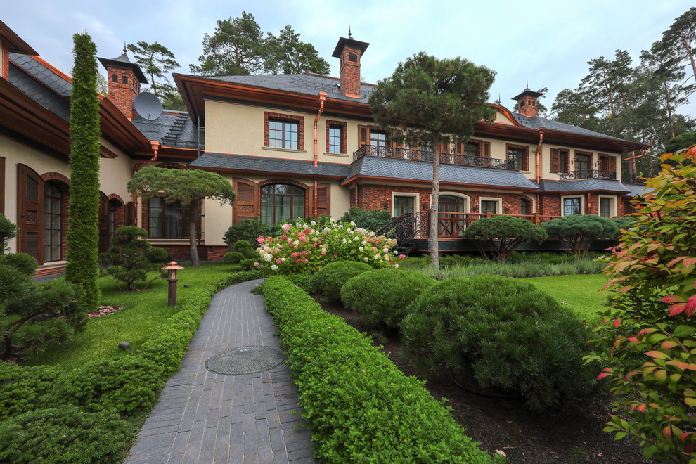 Коттеджный сад в Барвихе (дизайн и исполнение компании "Imperial Garden")