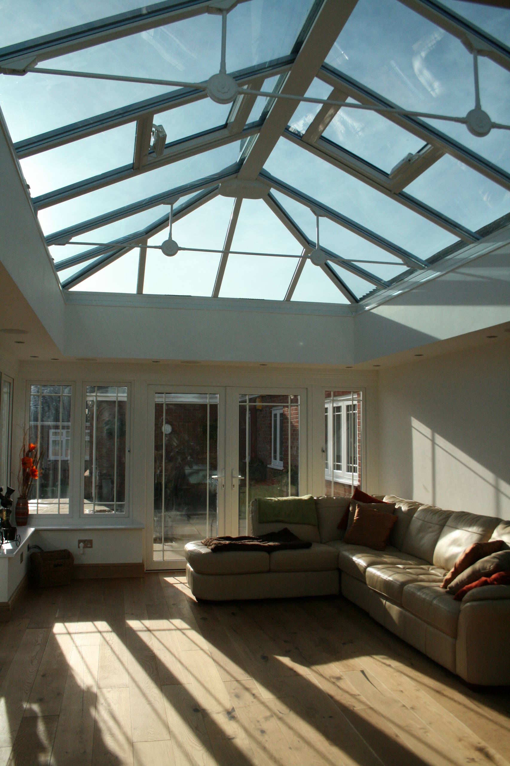 Конструктив: Как может выглядеть зимний сад