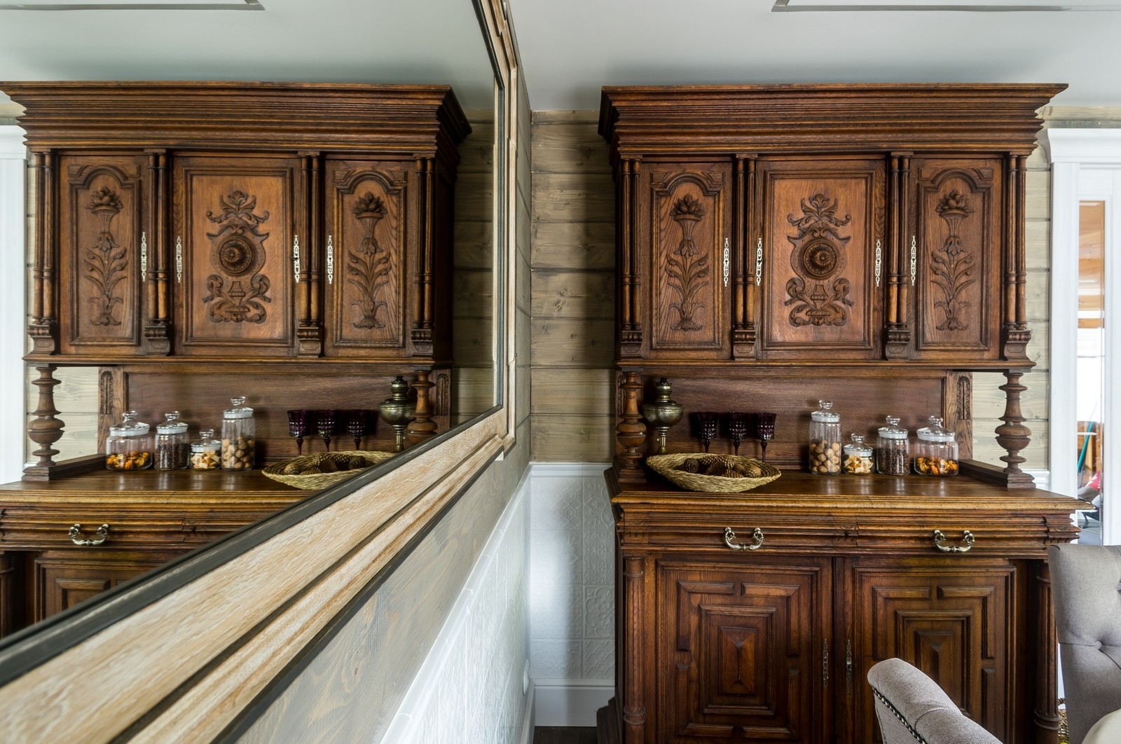 Дачная гостиная с лежанкой