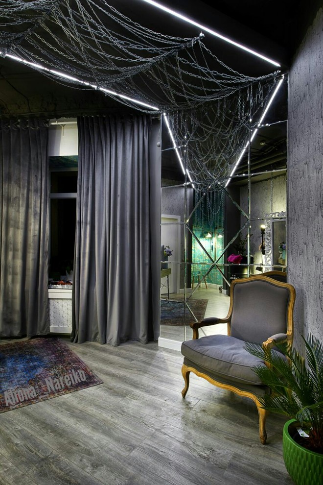 Цепи в офисе