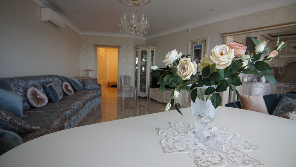 Квартира женщины у которой есть всё | Мидгард