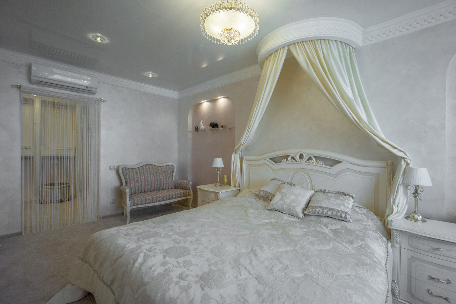 ROCK в окружении классики