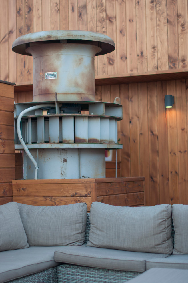 Терраса на крыше жилого дома