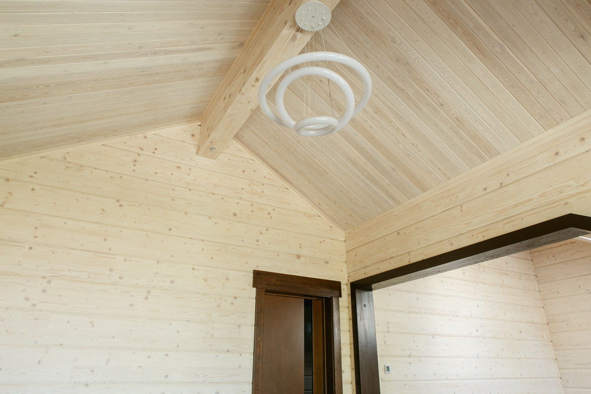 Интерьер дома из клееного бруса