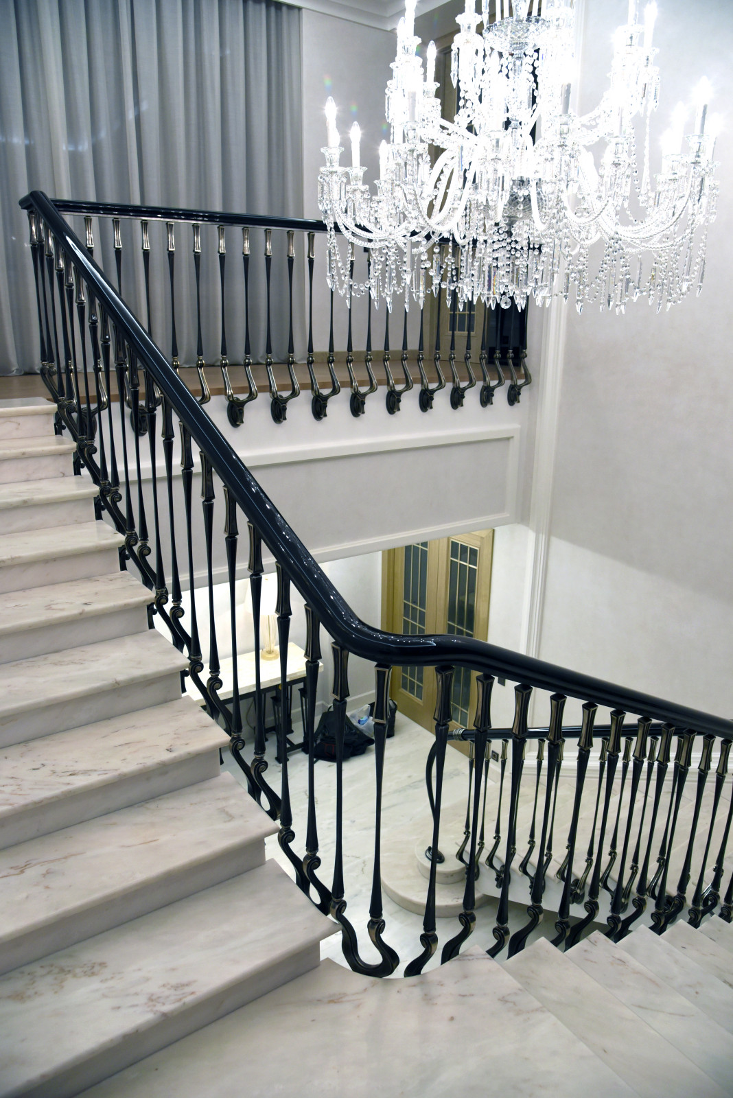 Балясины из стали и бронзы