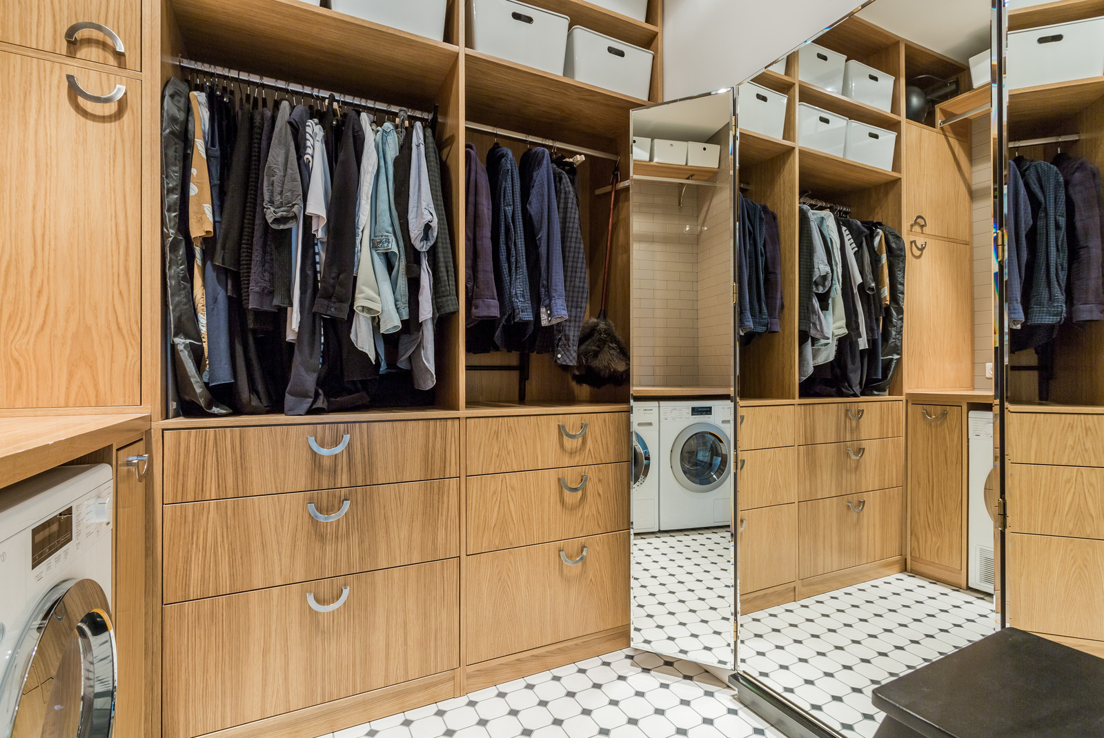 В гостях: Квартира со столярной мастерской — в Филях