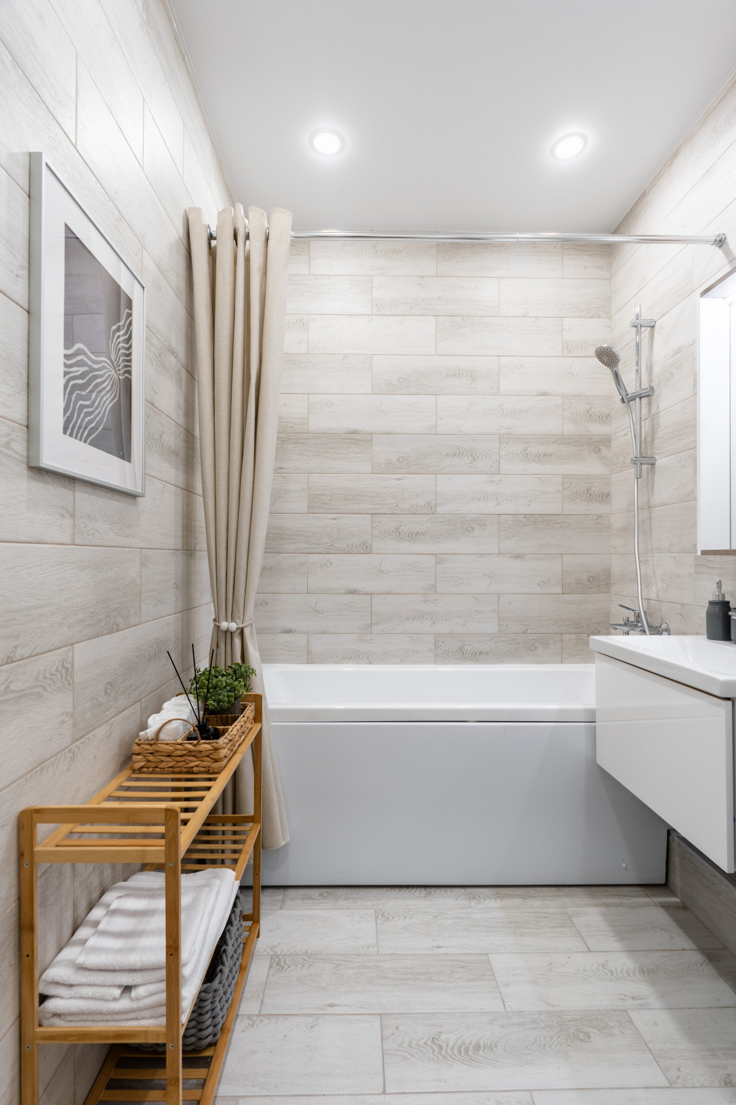 Янила Драйв