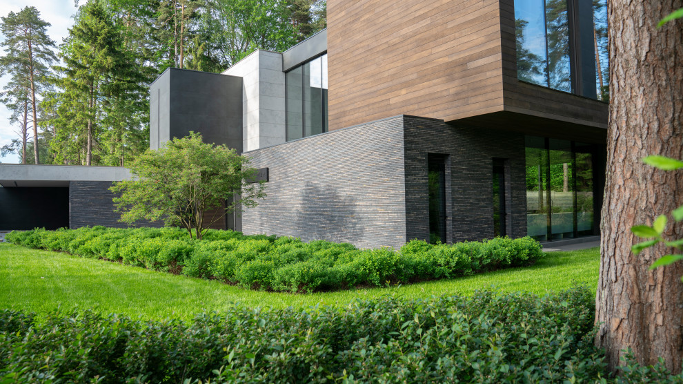 В гармонии с лесом. Модернистский сад. КП Новоуспенский 2020 г