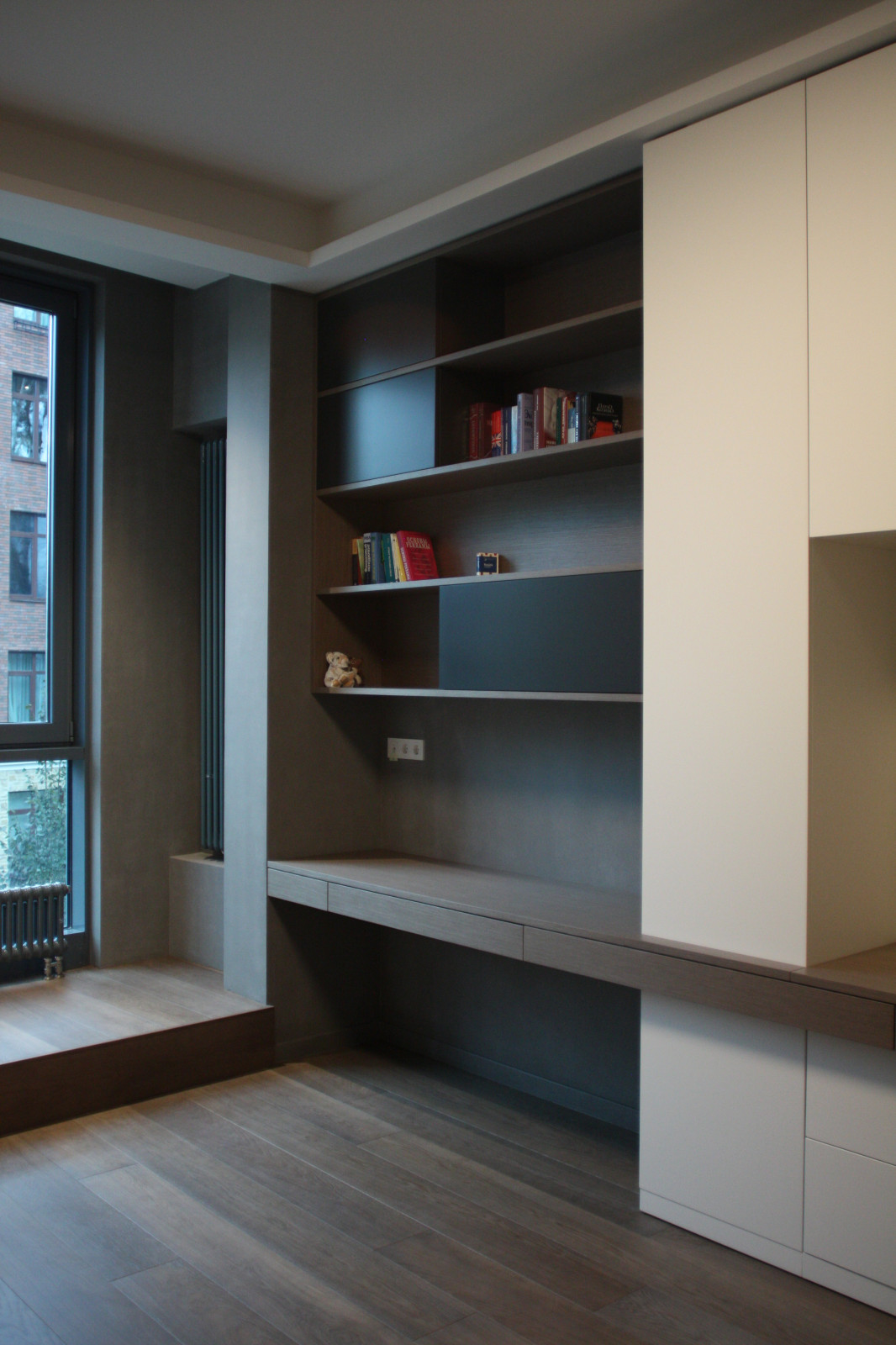 Шкаф и тумба