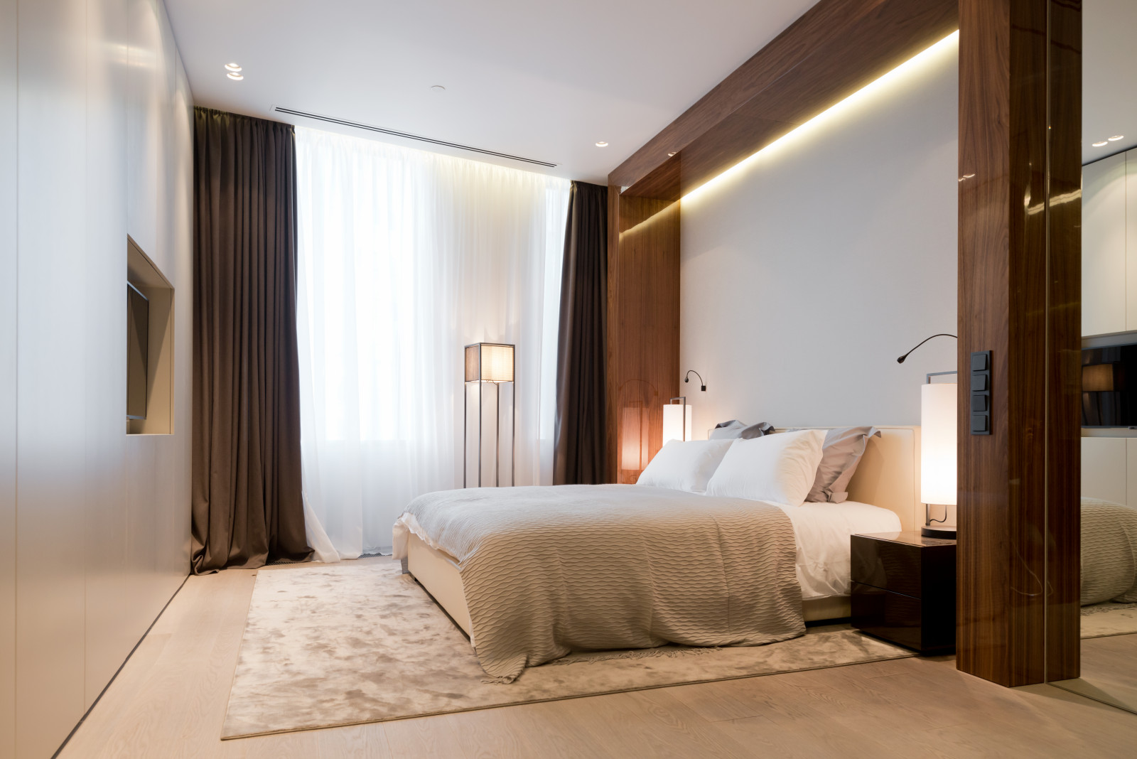 ИНТЕРЬЕР КВАРТИРЫ НА МОСФИЛЬМОВСКОЙ