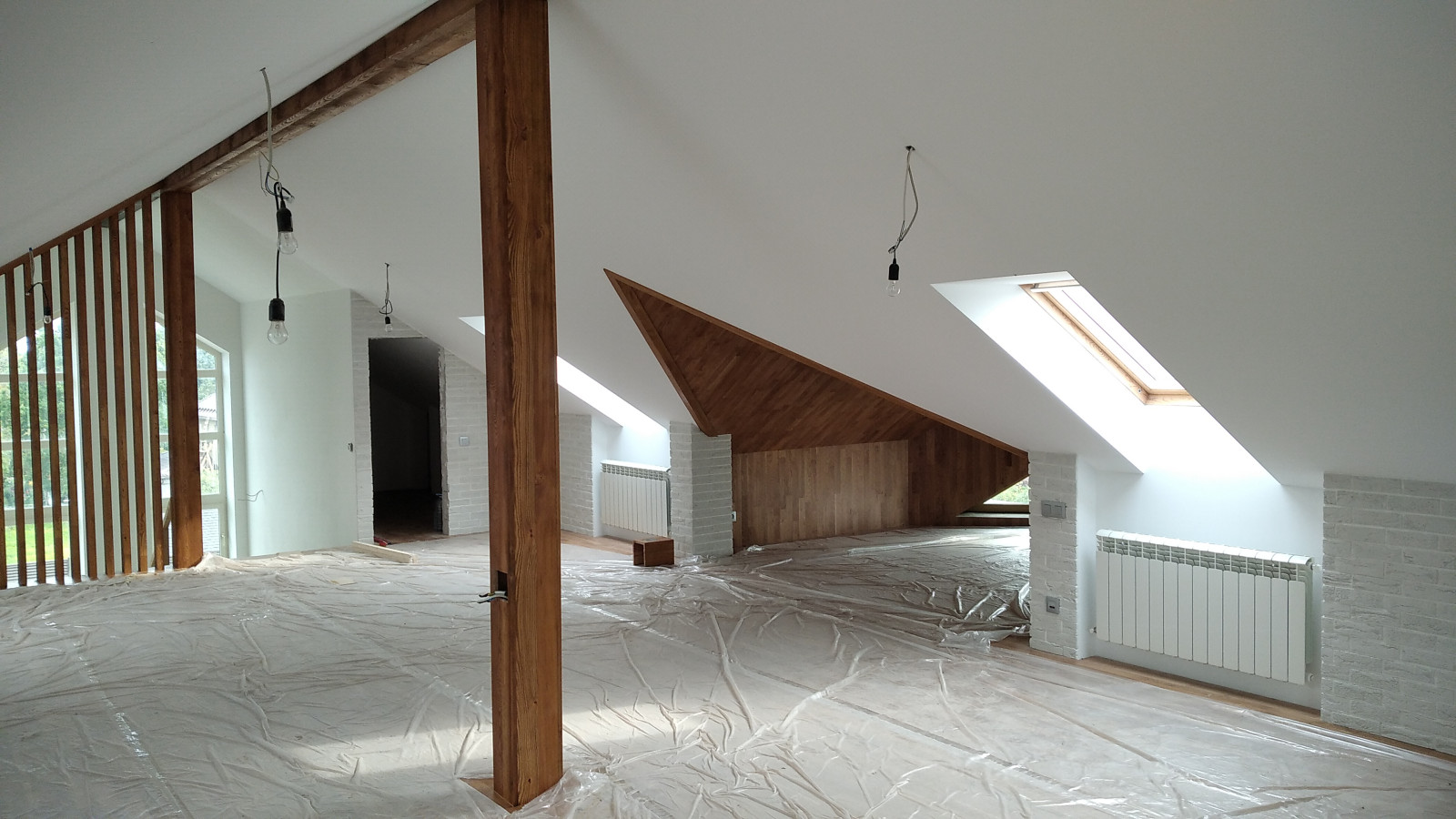 Отделка мансарды деревом - Павловская Сл