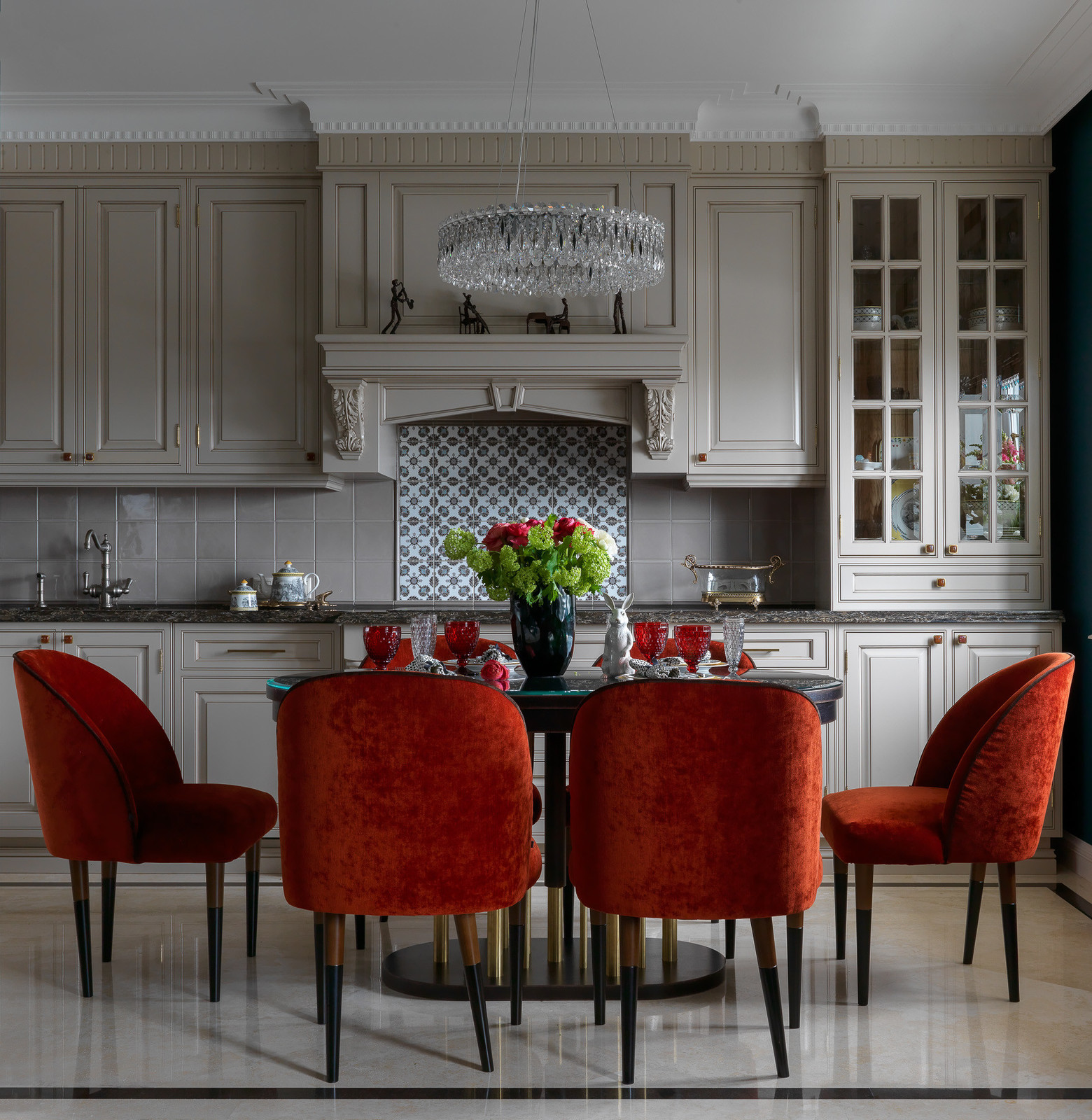 Семейная квартира в ярких красках