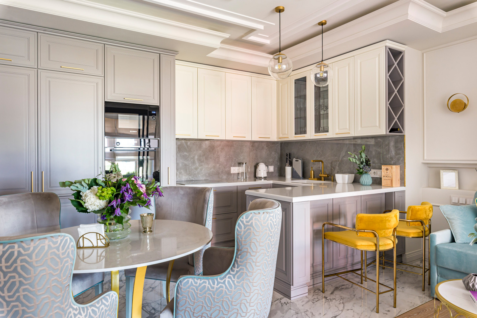 КВАРТИРА НА МИЧУРИНСКОМ ПРОСПЕКТЕ