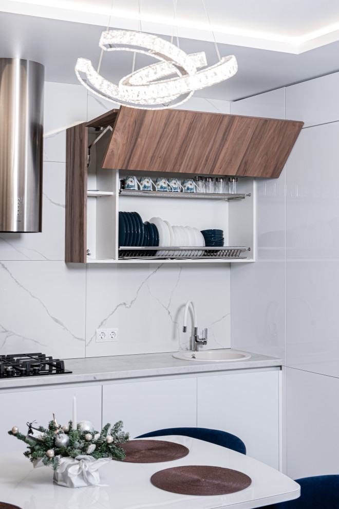 Дерево и глянец