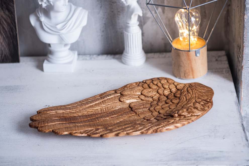 Декоративная деревянная посуда и предметы интерьера