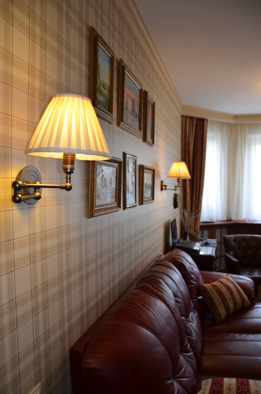 Обложка проекта: Гостиная в английском стиле