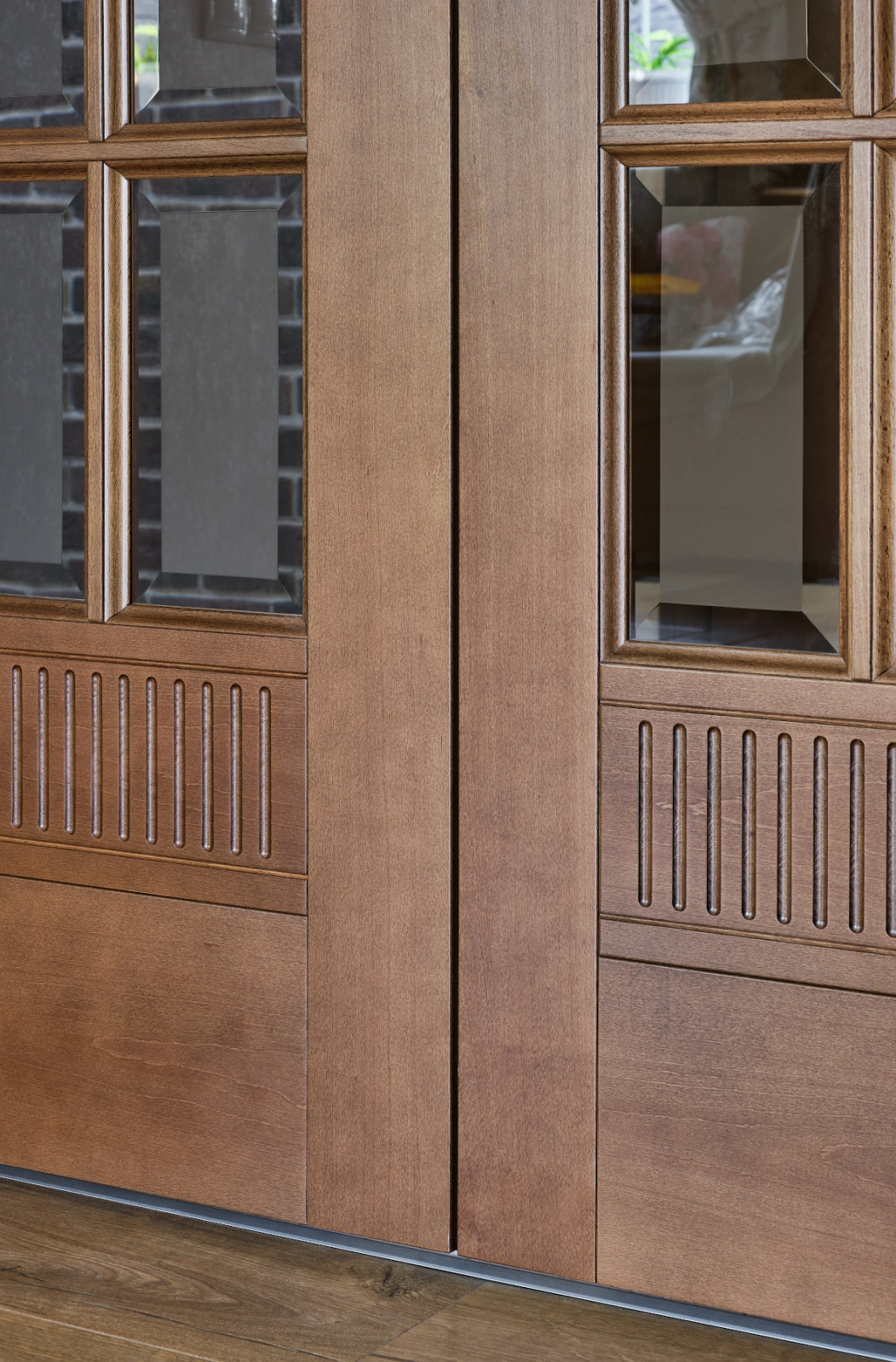 Модели Стимул и Премьер в отделке Ольха Орех