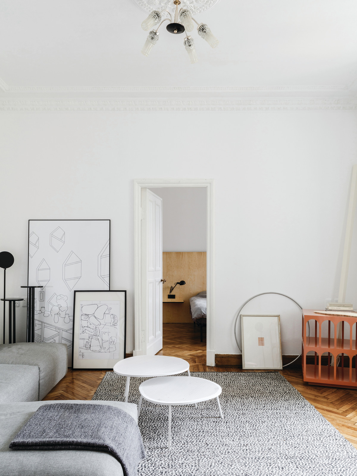 STALIN SKYSCRAPER APARTMENT