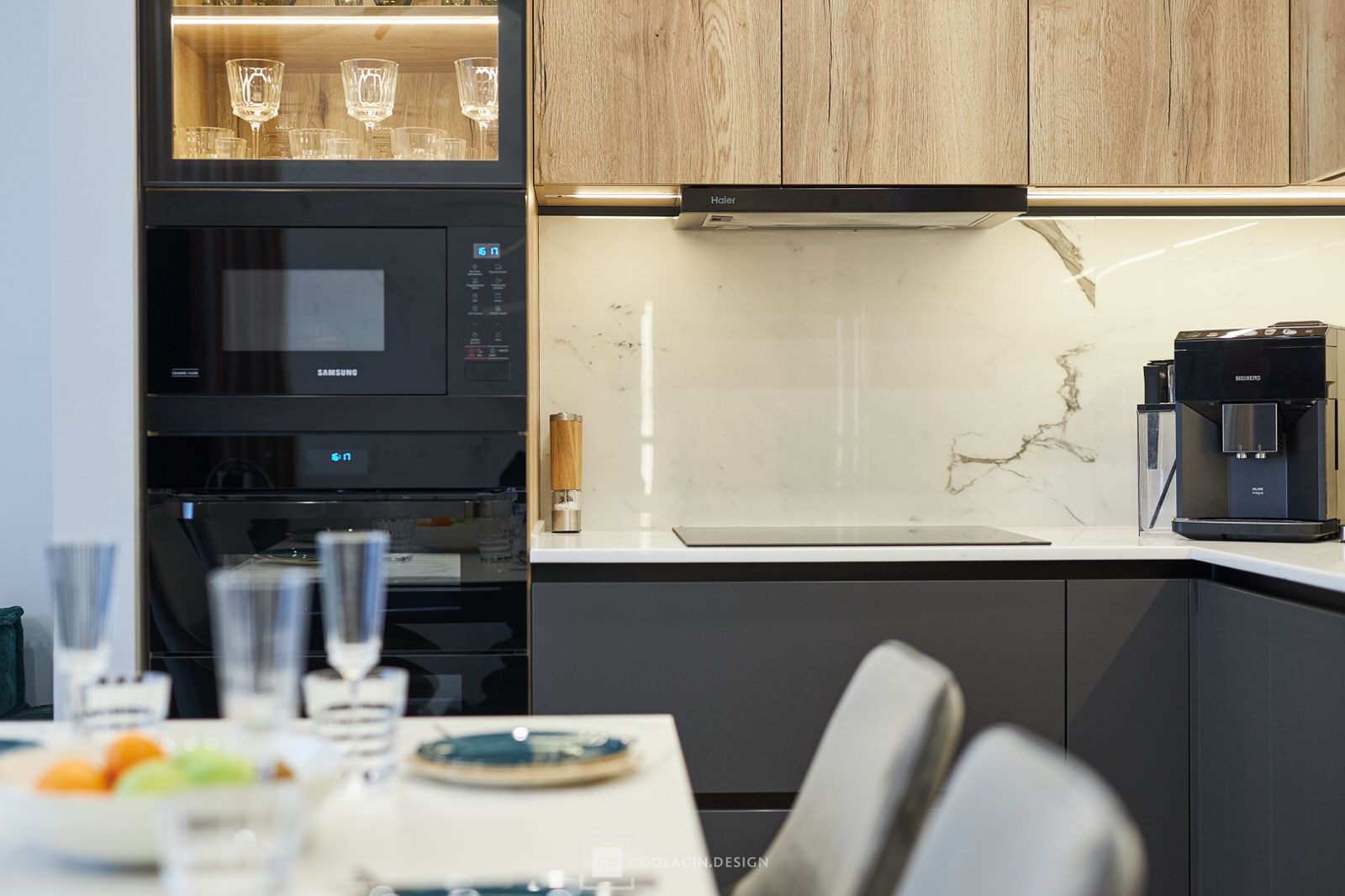 Двухкомнатная квартира с большим угловым окном