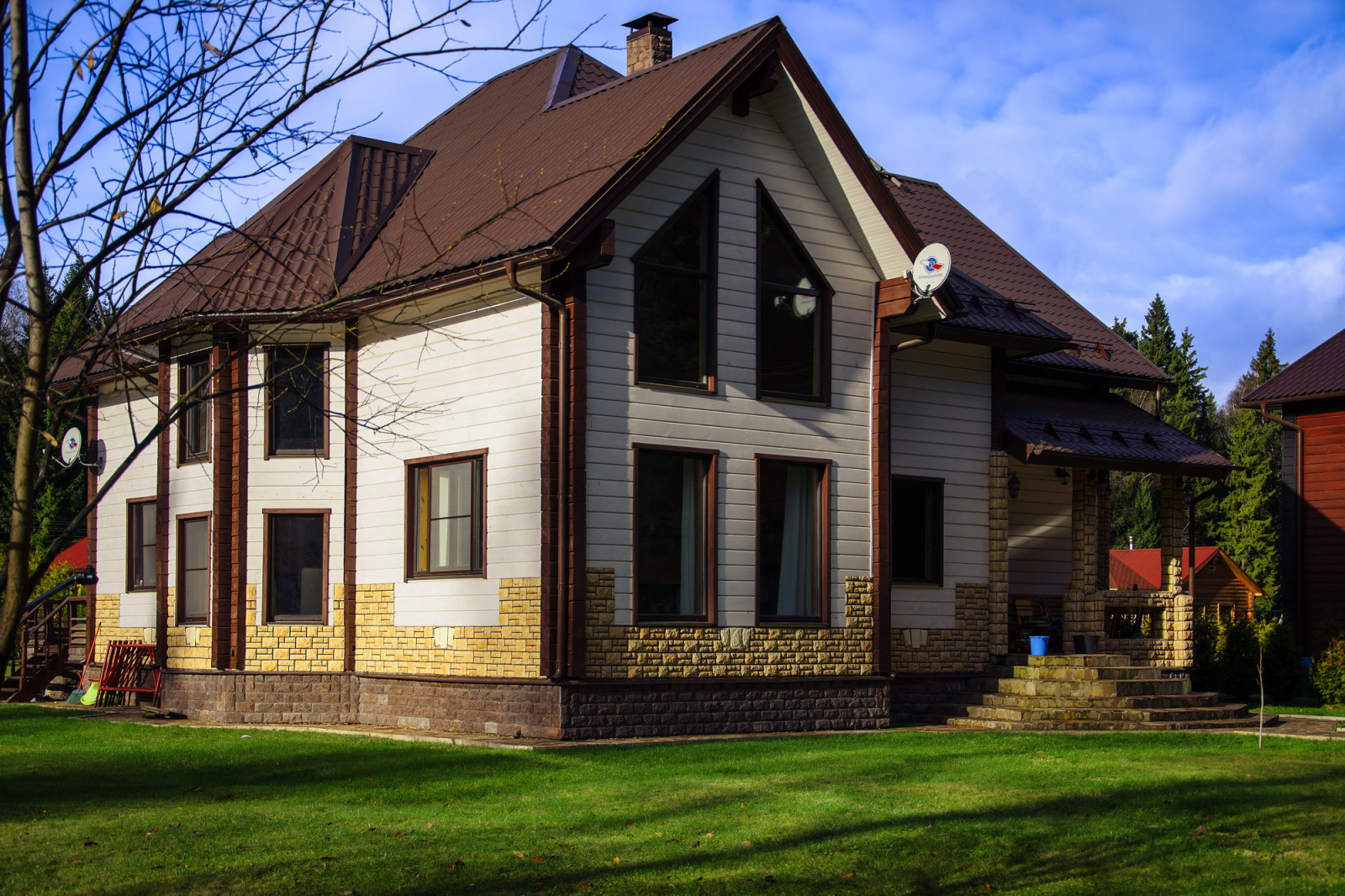 Обложка проекта: Дом 004