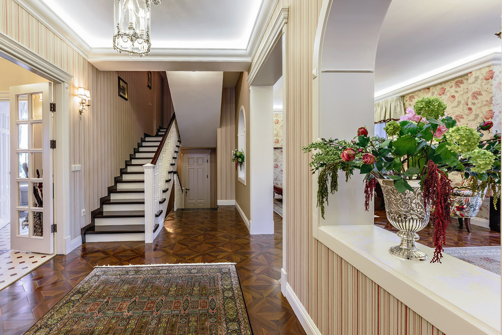 Английское чаепитие (Дом в поселке Зеленый мыс)