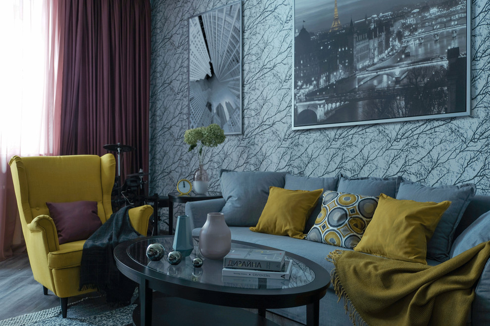 Двухкомнатная квартира для молодой девушки