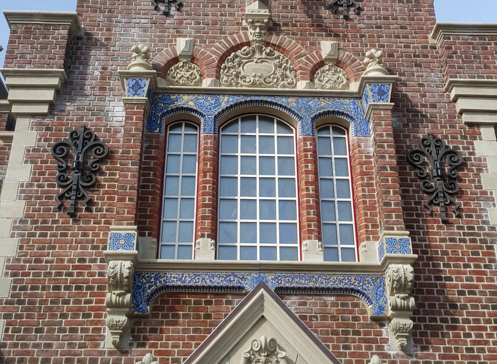 Частная резиденция в пяти разных стилях. Ростовская область