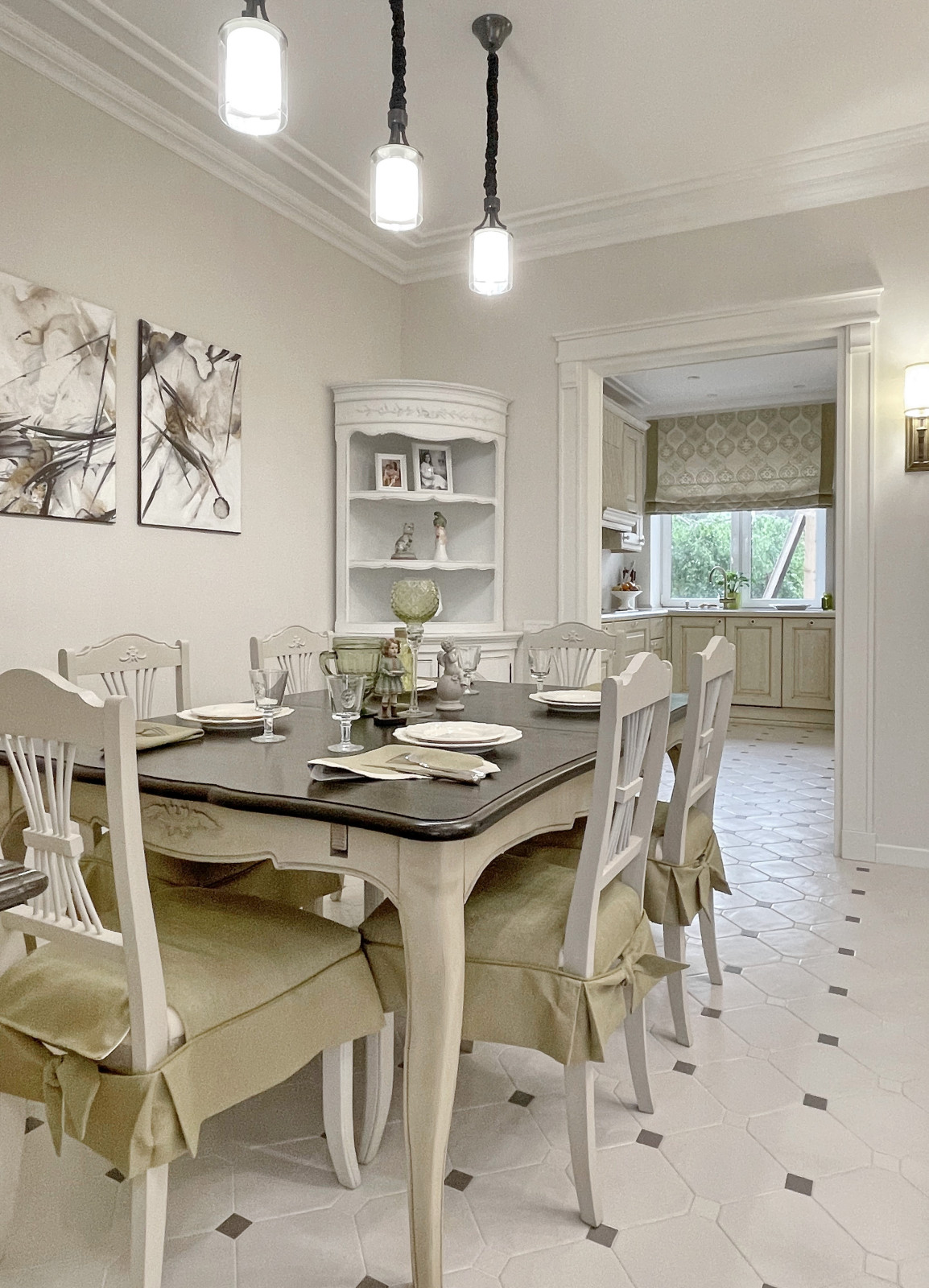 Колониальный фасон