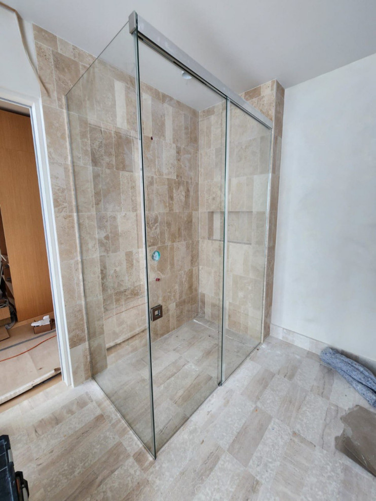 Душевая кабина/ванная комната