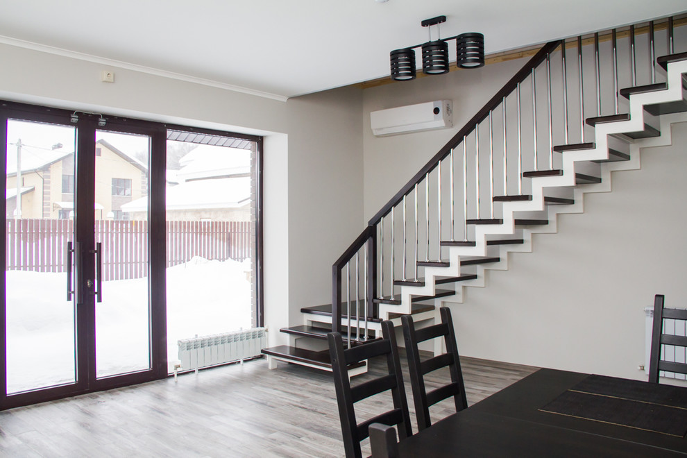 Лестница на открытом каркасе