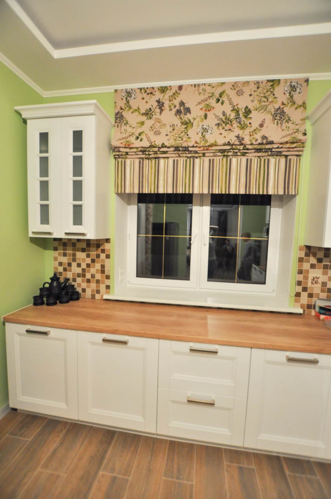 Кухня-столовая в загародном доме