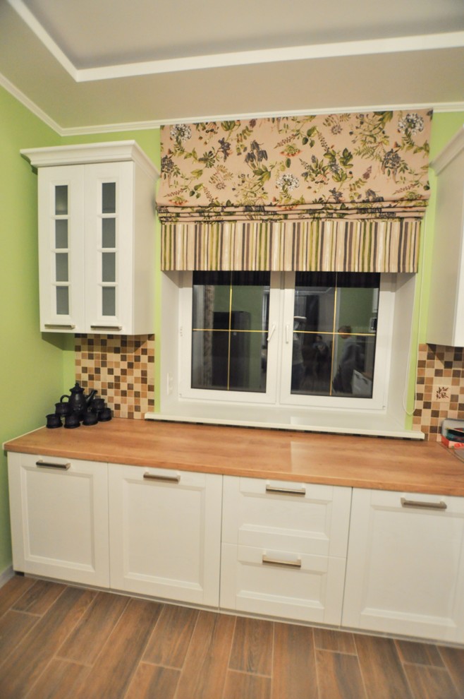 Кухня-столовая в загародном доме