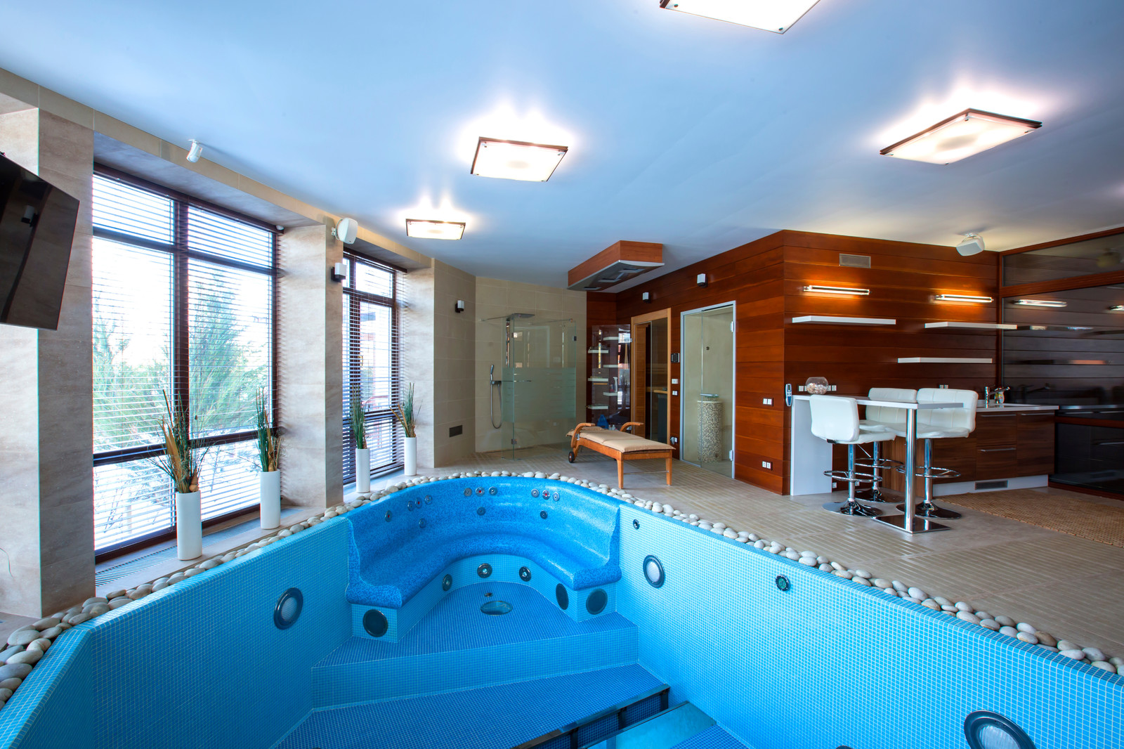 Коттедж со вторым светом