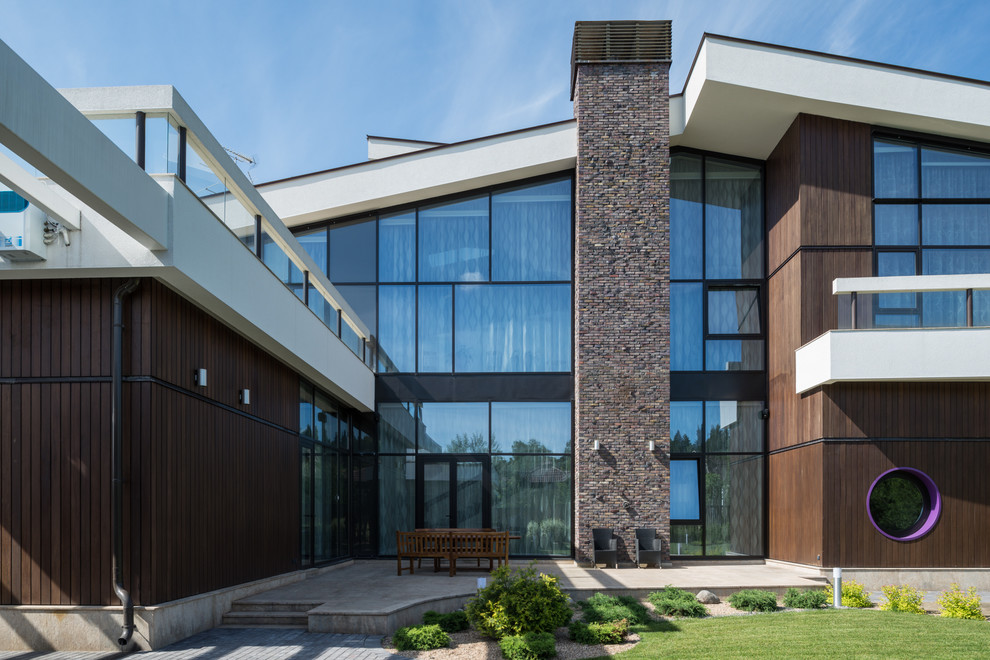 Дом "Пароход Иван Кузьмич" в коттеджном поселке "Никольская слобода"