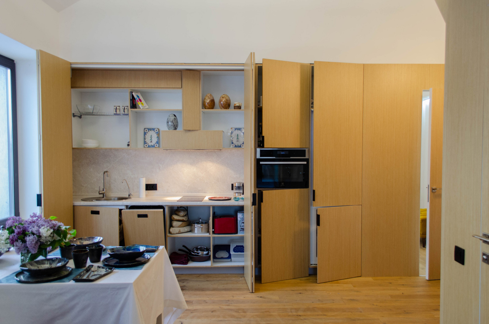 ЖД "Театральный", 77 м2