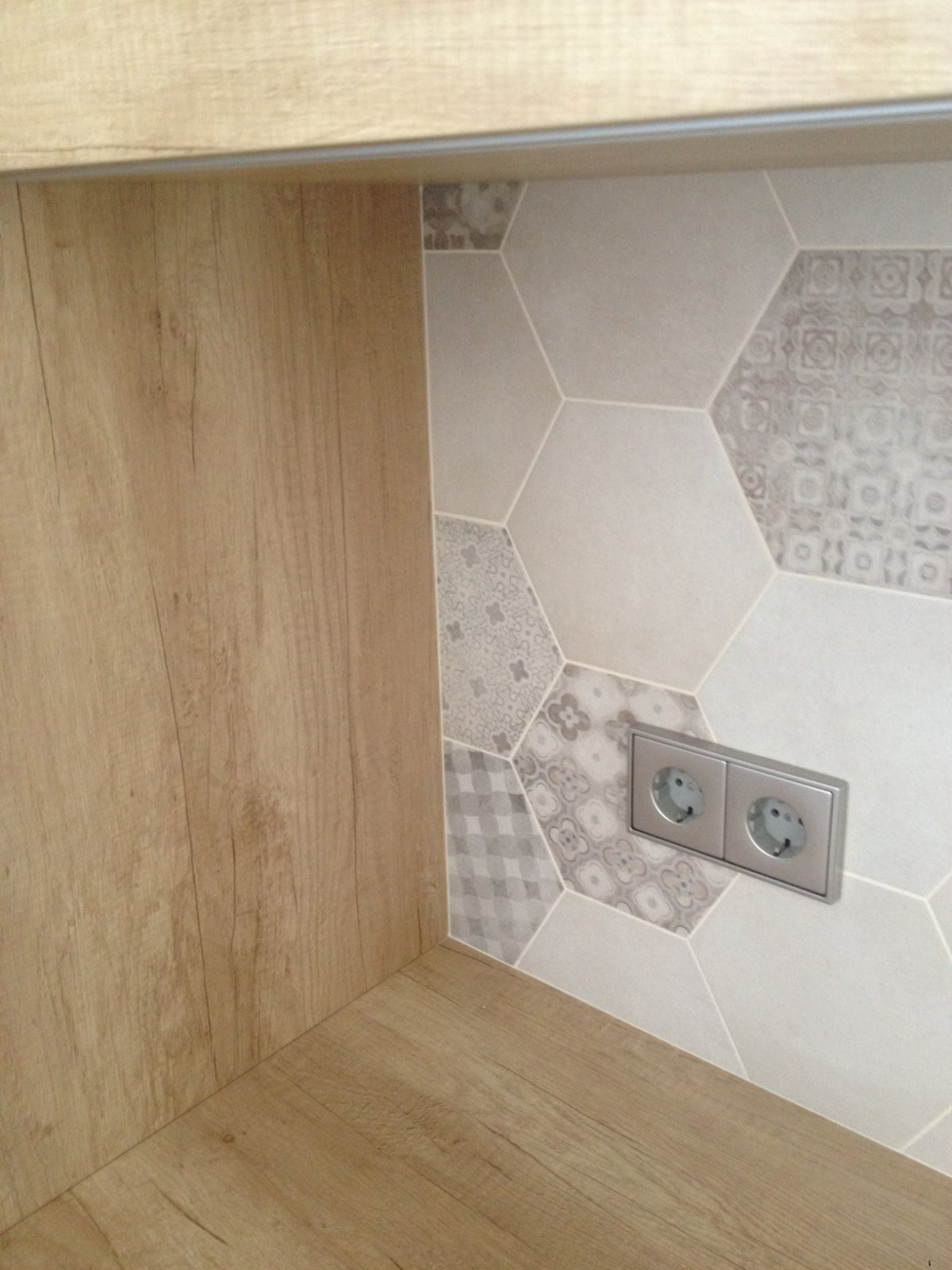 Квартиры и офисы.