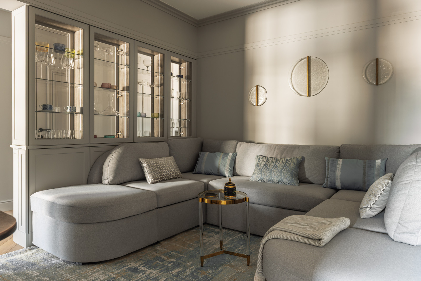 Элегантная квартира 79 м² для семьи с двумя детьми