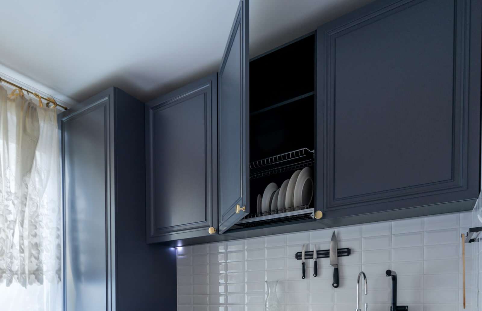 Кухонный гарнитур Италия в синем цвете