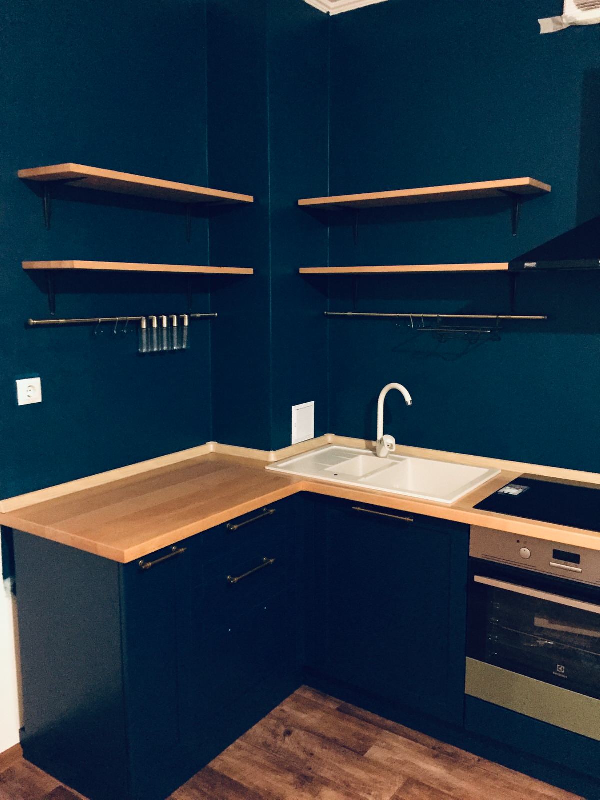 Синяя кухня