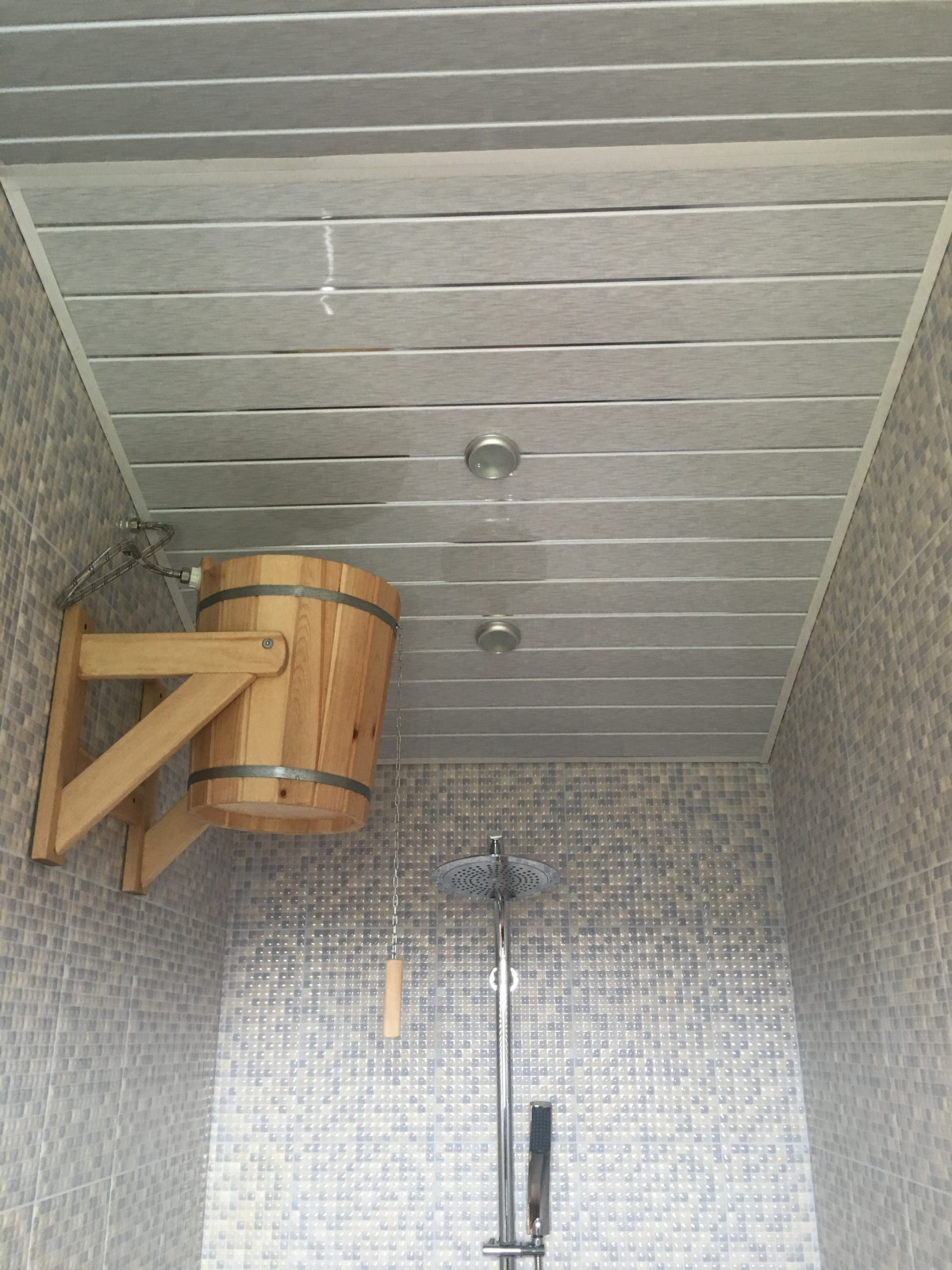 Отделка бани из сруба