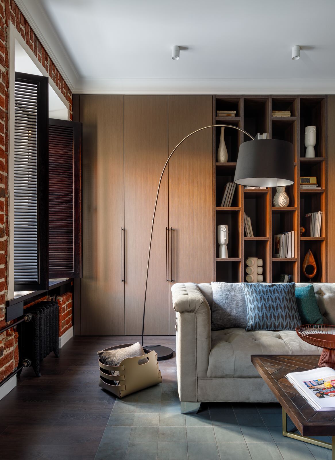 Квартира в старом жилом фонде в центре Москвы.