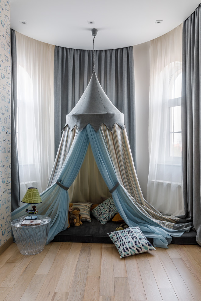 Интерьер частного дома с яркими акцентами