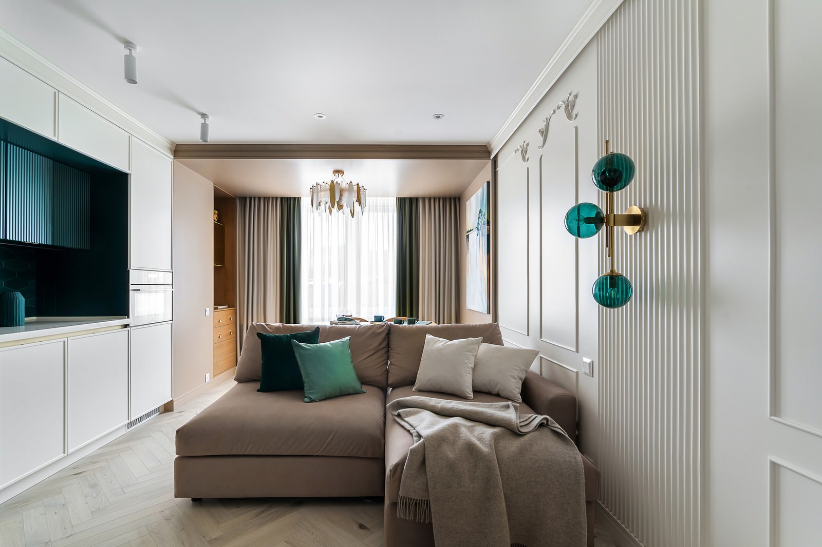 Реализованный проект квартиры в ярких тонах, г.Находка