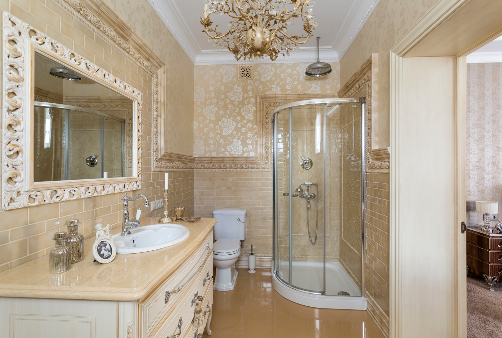 Дом в Неоклассике