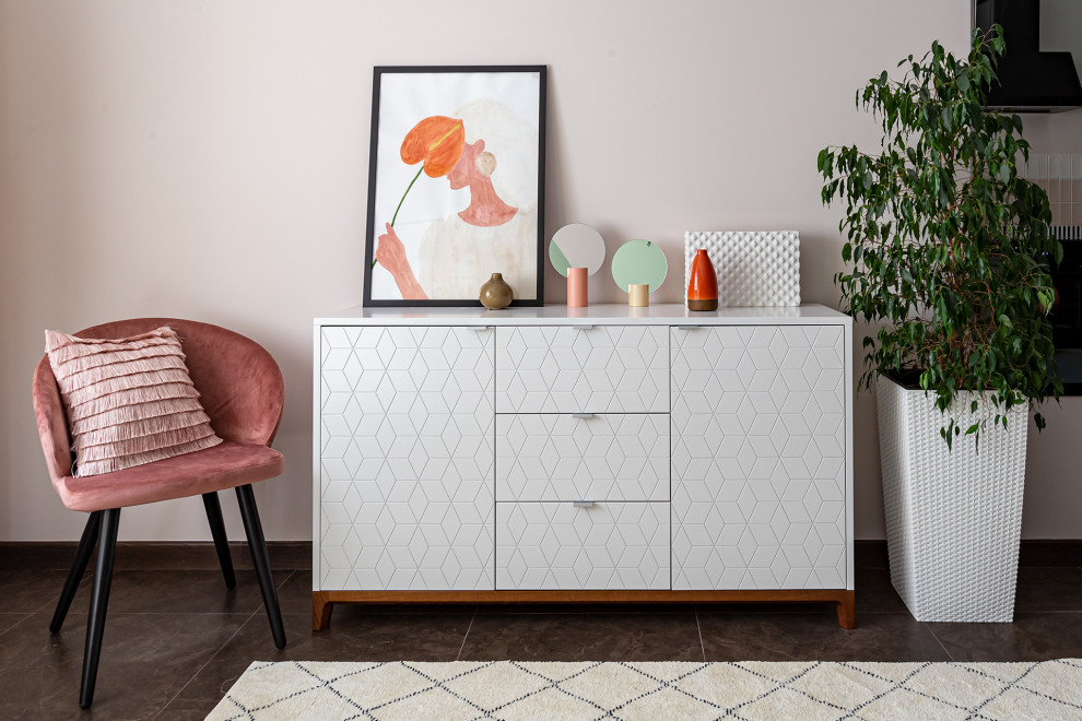 Цвет и геометрия в квартире для юной девушки