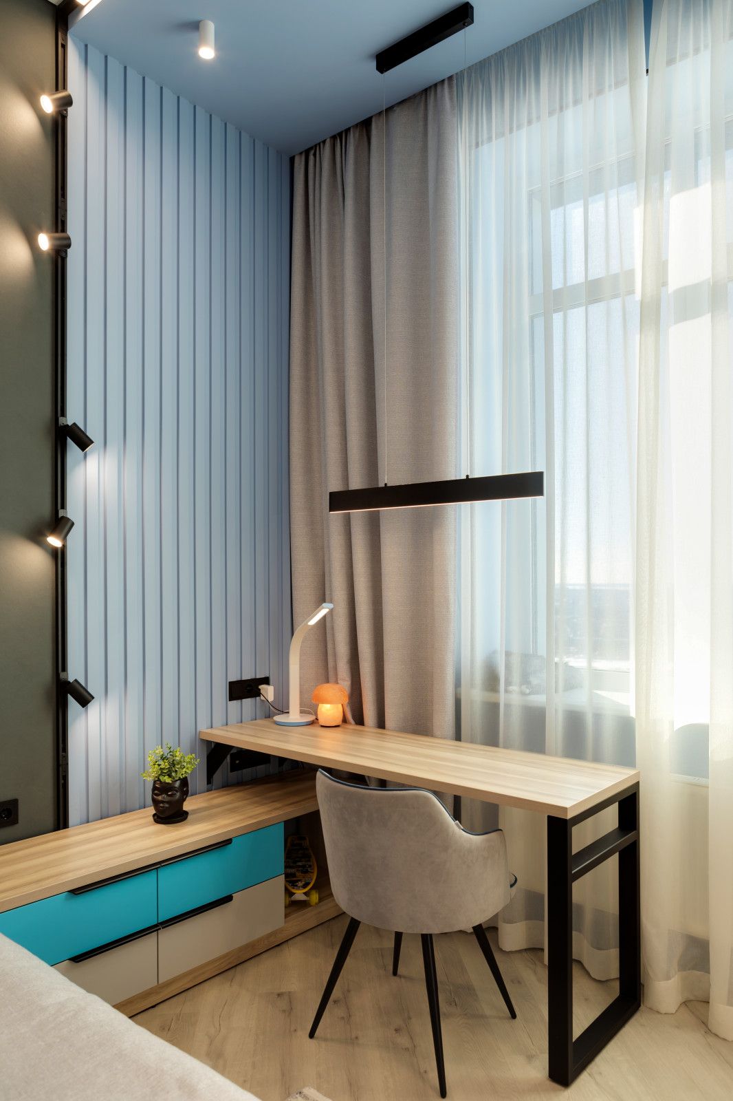 ЖК Париж. "Я есть..."