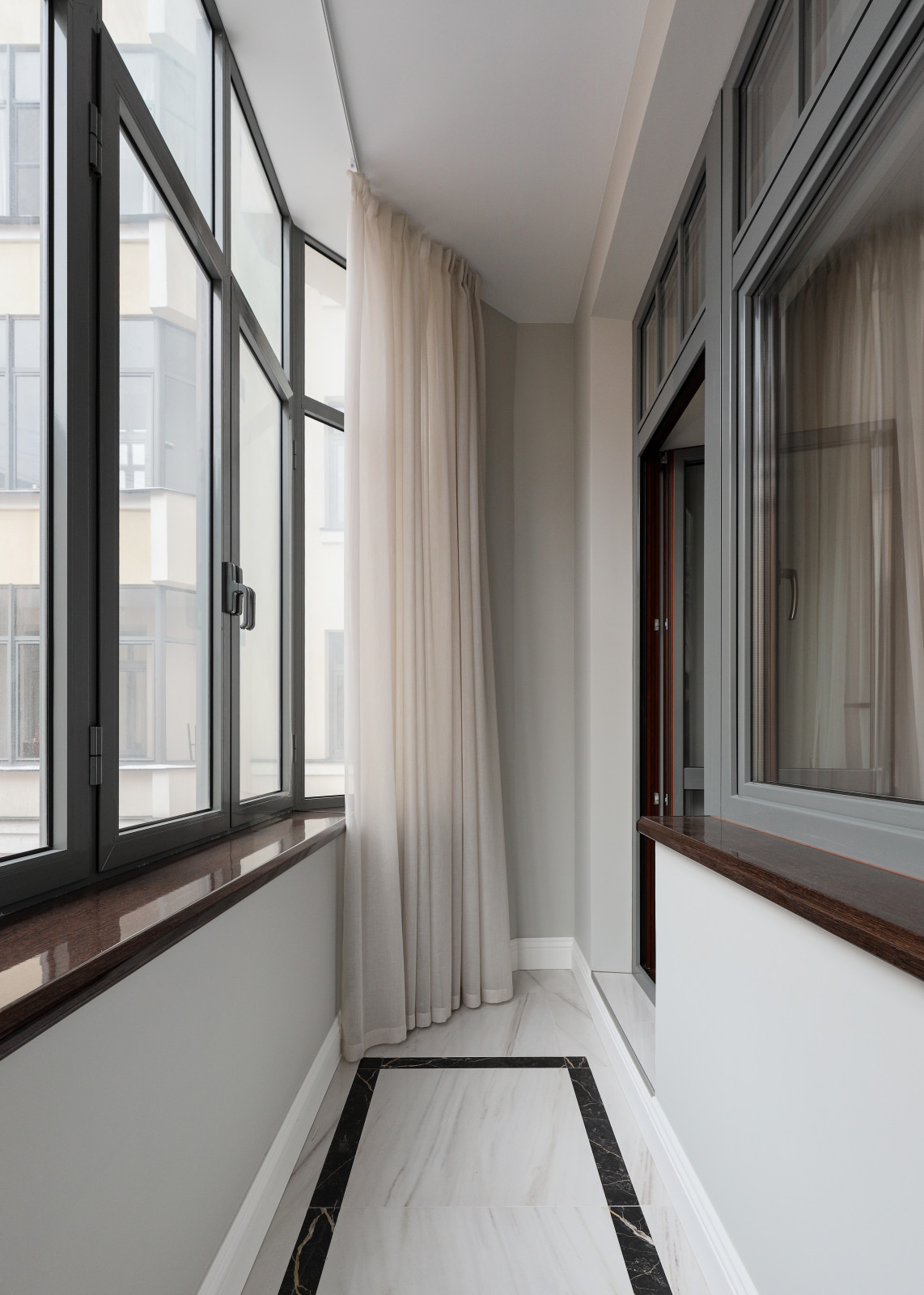 Реализованный дизайн-проект квартиры 90 кв.м.в стиле неоклассика