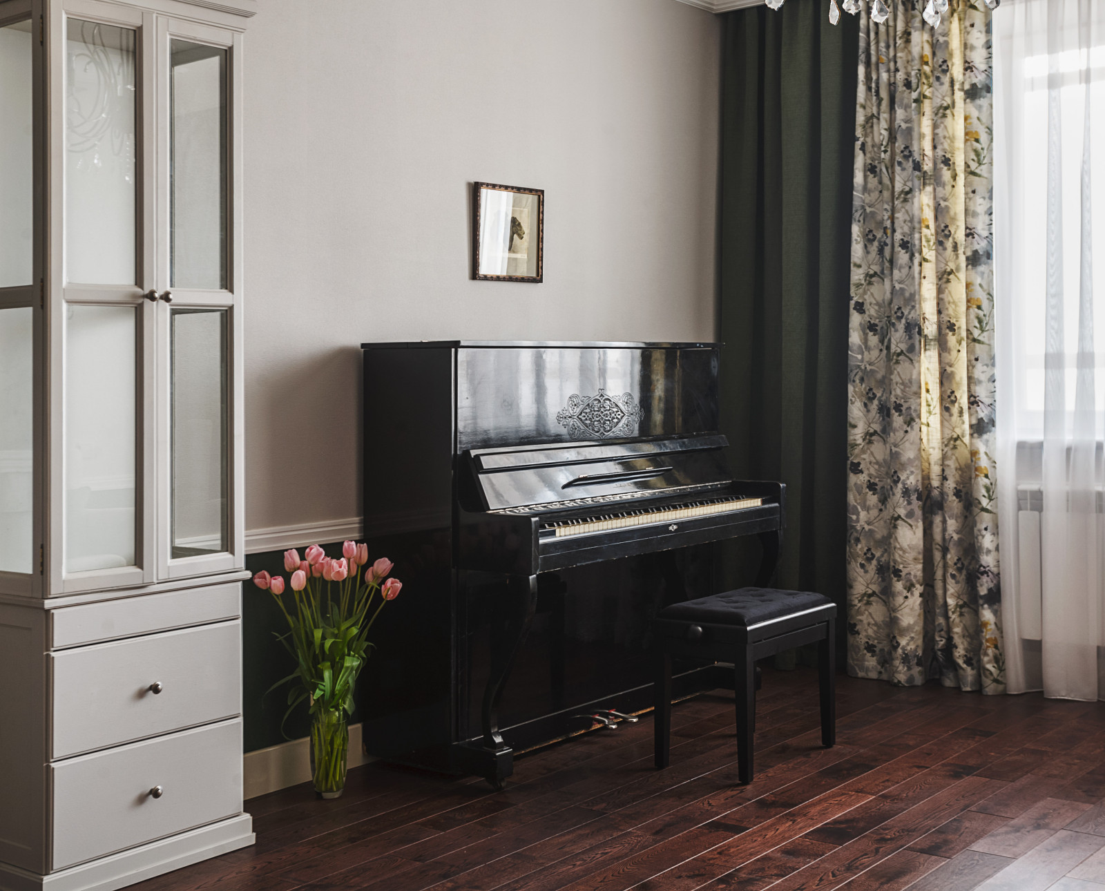 Calm,Cute and Colorful.