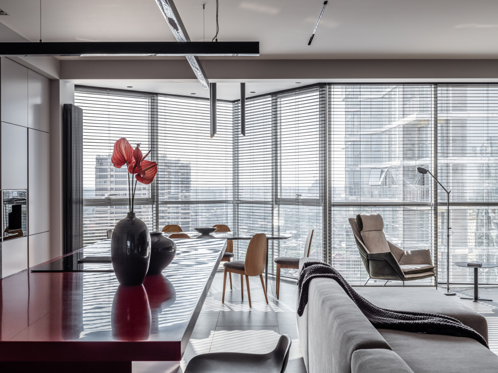 Фото реализованного проекта в современном стиле с яркими акцентами