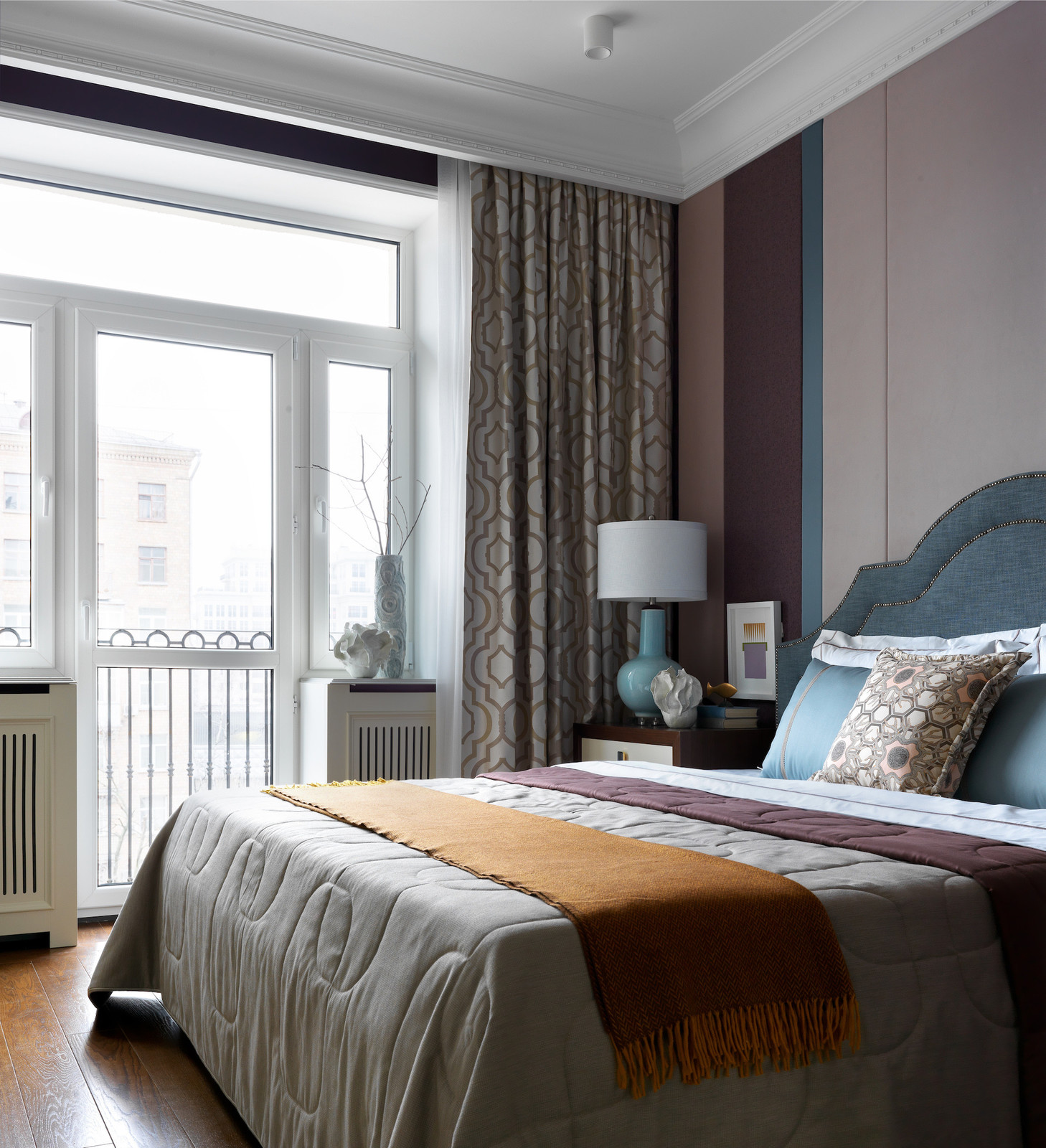 Как правильно: Выбрать бежевые шторы